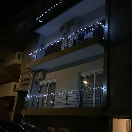 Explore Greece From City Centre Apartment Chalkida Exterior photo