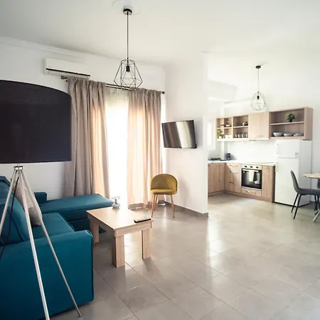 Explore Greece From City Centre Apartment Chalkida Exterior photo