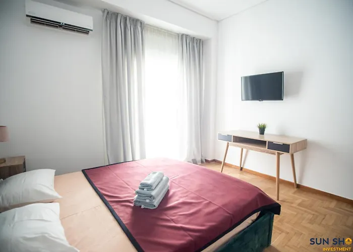 Explore Greece From City Centre Apartment
